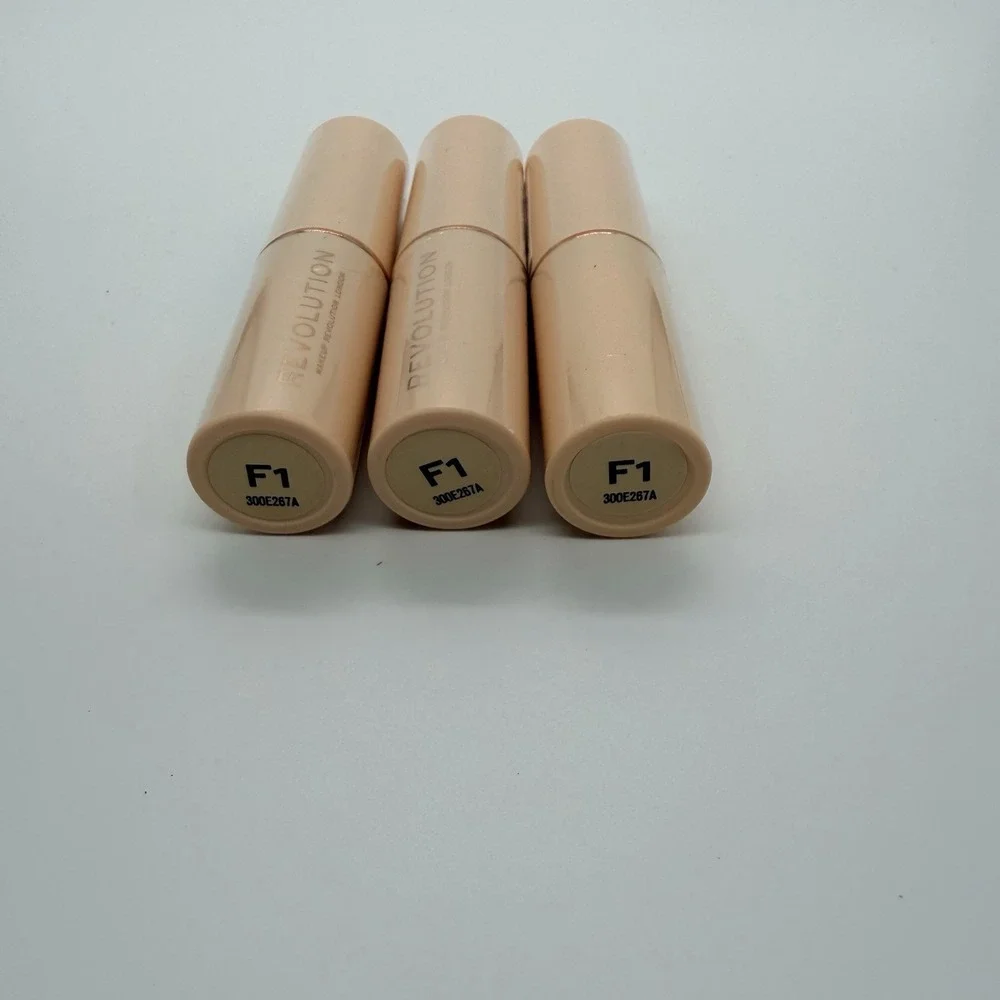 Makeup Revolution Fast Base Stick Foundation F1 London Makeup 3 Pack